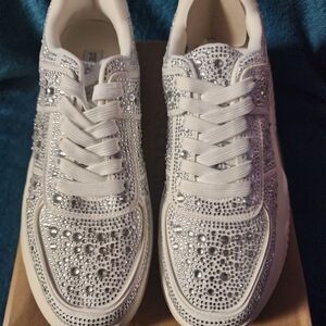 NWT STEVE MADDEN BLING SNEAKERS SIZE 8.5 THICK SOLE